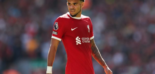 لويس دياز يحدد شرطًا للانتقال إلى برشلونة